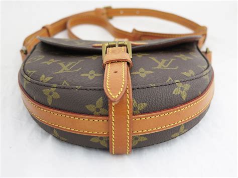 does louis vuitton repair vintage bags